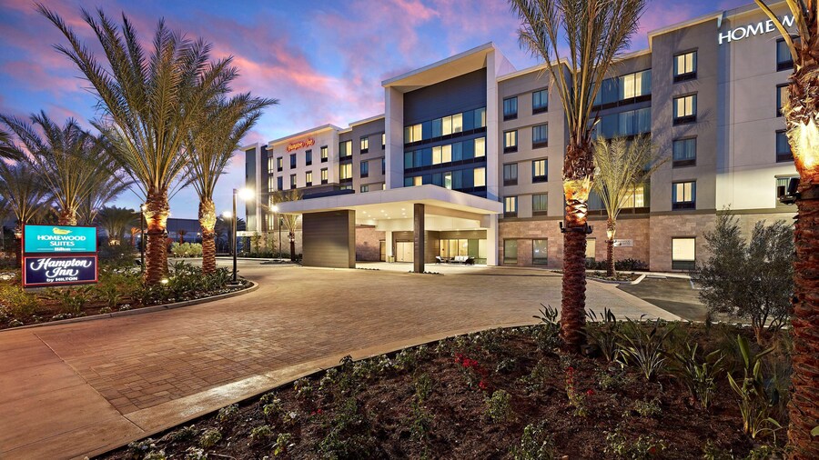 Homewood Suites by Hilton Long Beach Airport