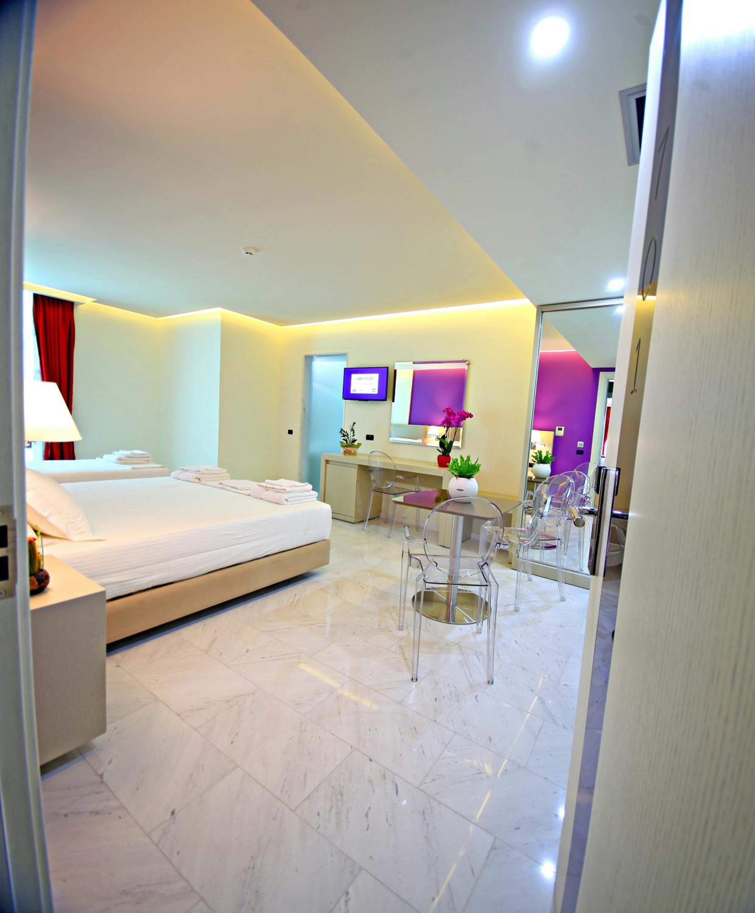 Hotel Palace Vlore Albania room 9