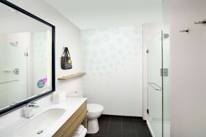 Badkamer met douche