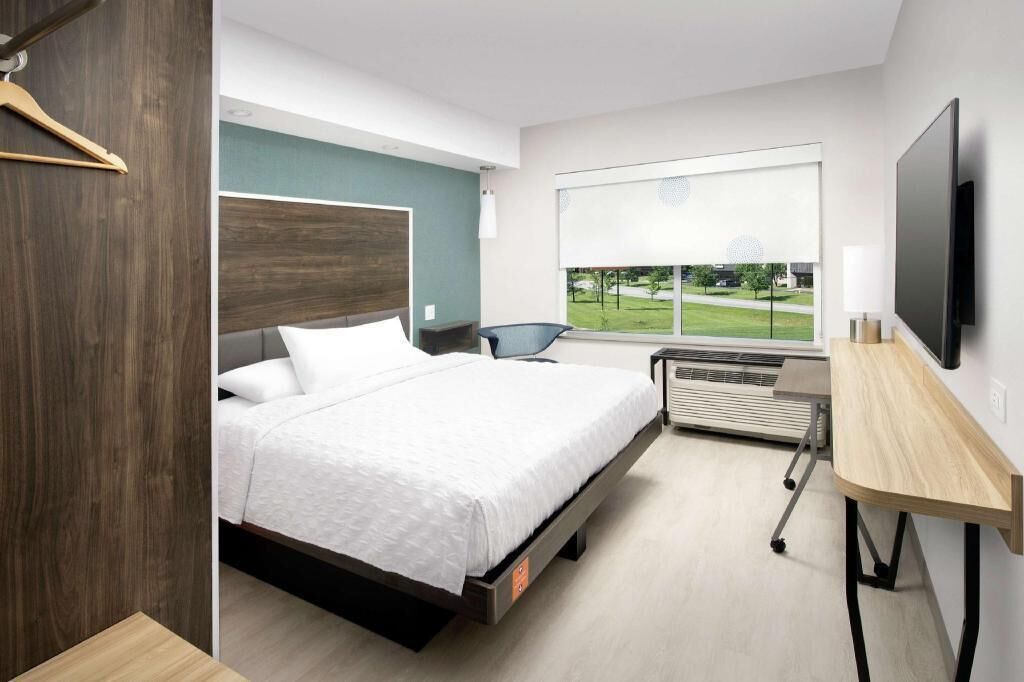 In-room safe, desk, blackout curtains, iron/ironing board