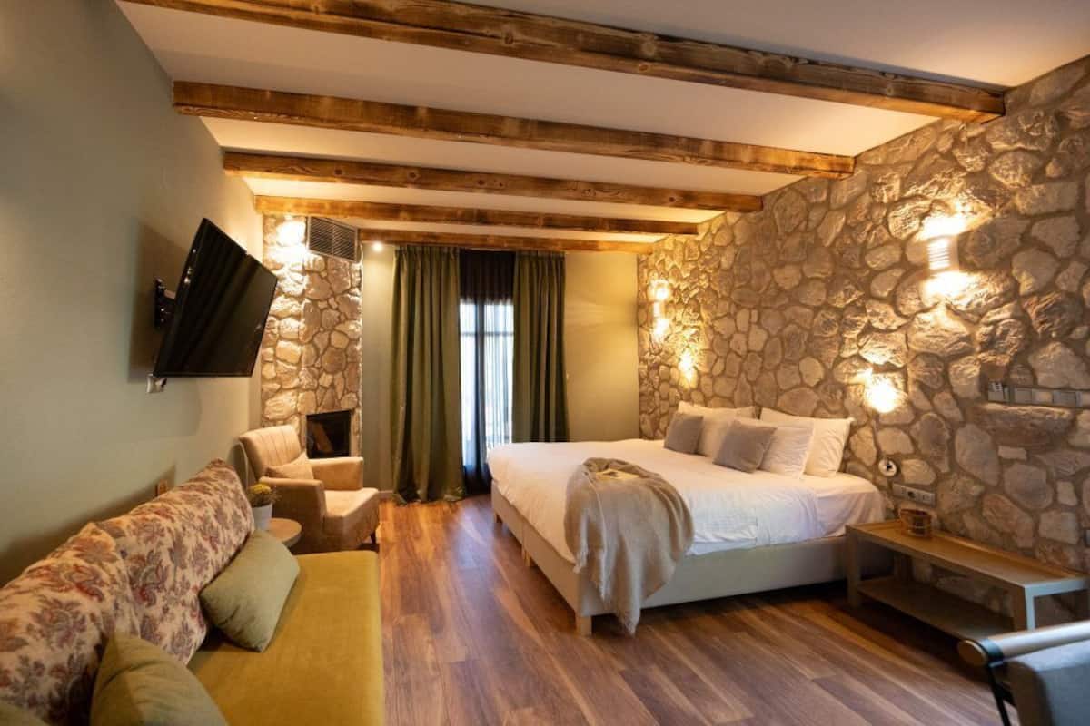 Executive Double or Twin Room | 1 bilik tidur, meja, kalis bunyi, seterika/papan seterika