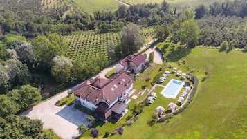 Facciata della struttura