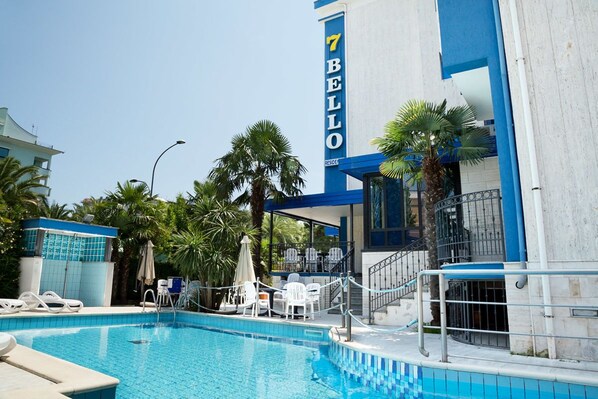 Alberca al aire libre 