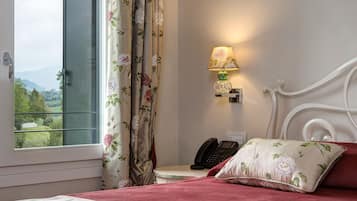 Quarto casal ou duplo | Roupas de cama premium, frigobar, cofres nos quartos