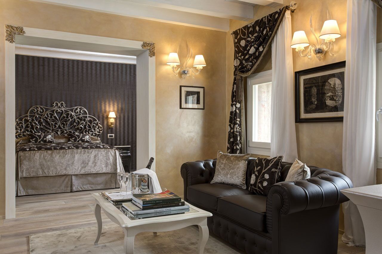 Ropa de cama de alta calidad y minibar 