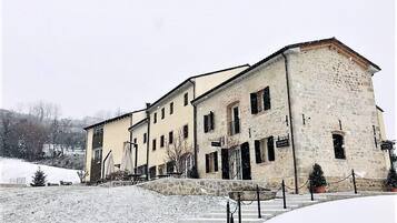 Fachada da propriedade