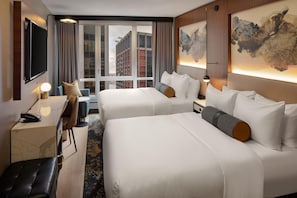 Roupas de cama premium, cofres nos quartos, escrivaninha