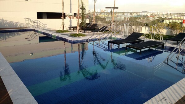 Outdoor pool - Studio da Mariana (São Paulo)