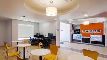 منطقة الجلوس في الردهة