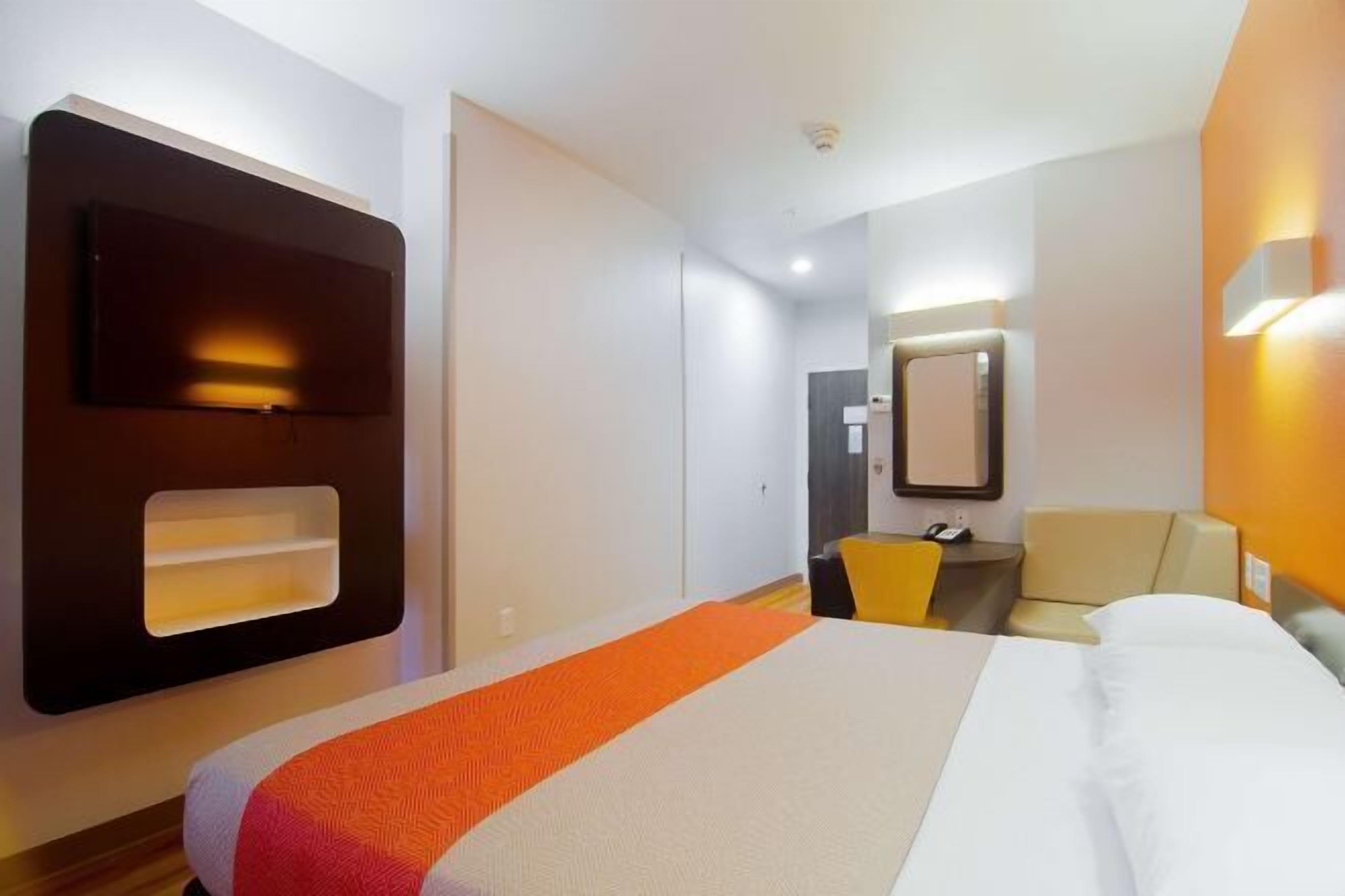 Desk, free WiFi, bed sheets