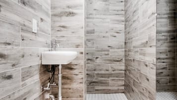 Douche de la salle de bain