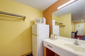 Phòng, 2 giường cỡ queen, không hút thuốc | Tiện nghi tại phòng