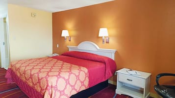 Desk, free WiFi, bed sheets