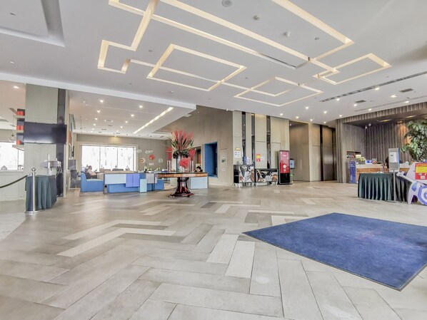 Exterior - Holiday Inn Express Chifeng Hongshan by IHG (Chifeng)