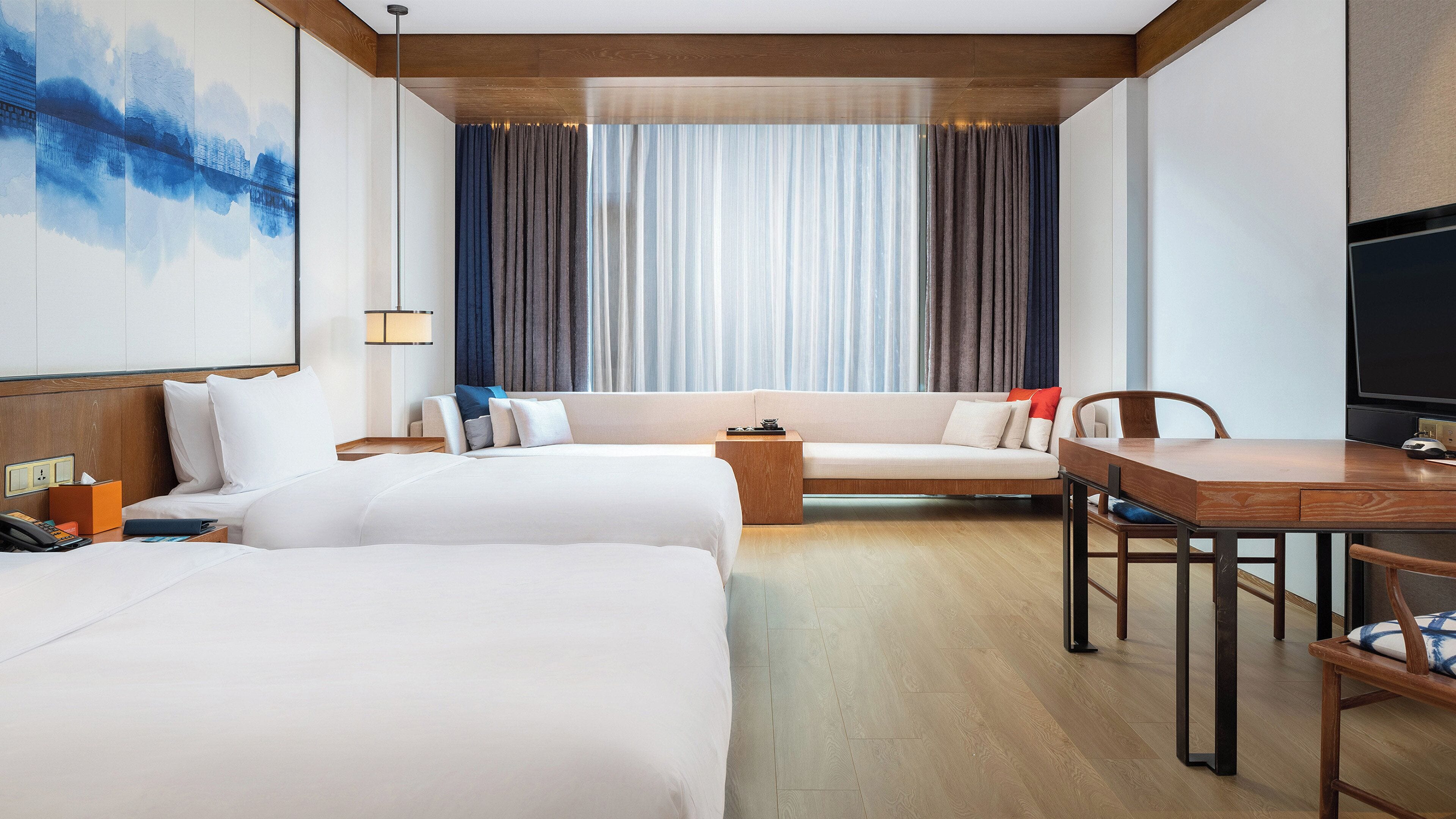 Couette en duvet d'oie, minibar, coffres-forts dans les chambres