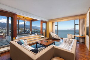 套房, 1 间卧室 (180 Degree Erhai View, High Floor) | 客房景观