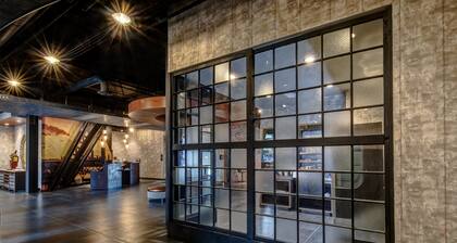 Hotel Indigo Pittsburgh University-Oakland by IHG