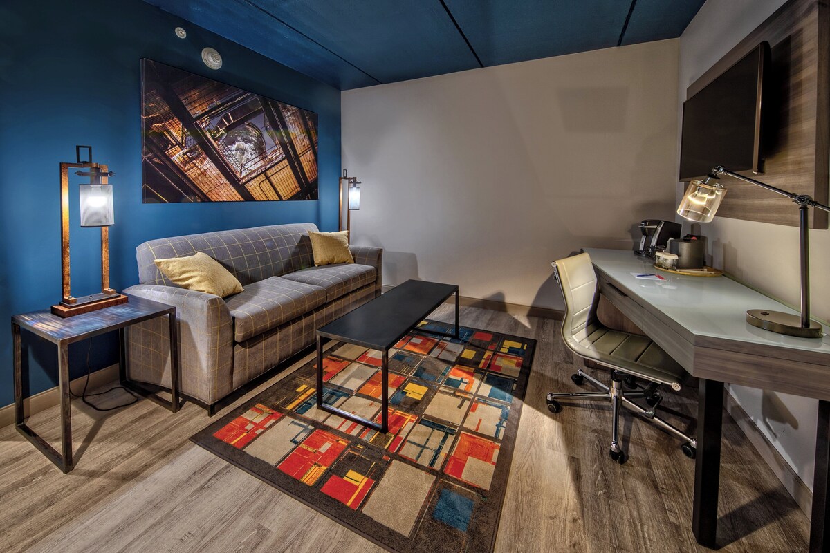 Chambre Standard, 1 très grand lit, vue fleuve