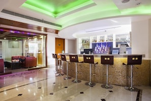 Bar (on property) - Clarion Hotel Bella Casa (Jaipur)