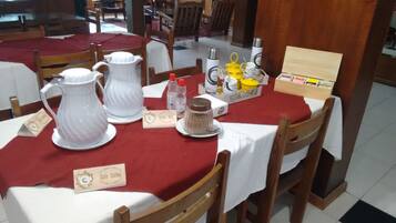 Dagelijks ontbijtbuffet inbegrepen