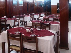 Restaurant - Cheltum Hotel (Trelew)