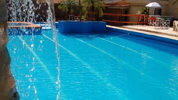 Seasonal outdoor pool