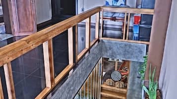 3 Bedroom Villa | Living area | 32-inch LCD TV with digital channels, TV