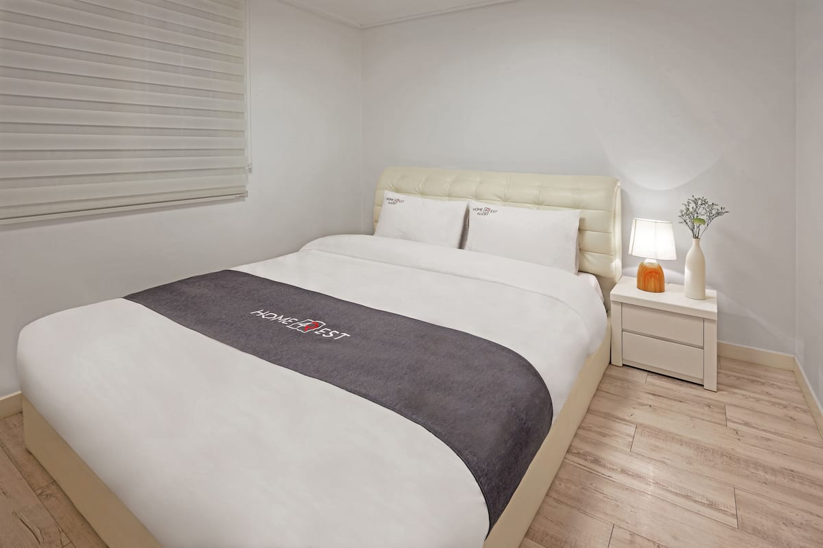 Suite | 4 bedrooms, blackout drapes, free WiFi, wheelchair access