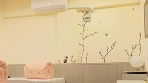 Unclassified image, 5 of 37, button - Qing Taoyuan Homestay (Hengchun)