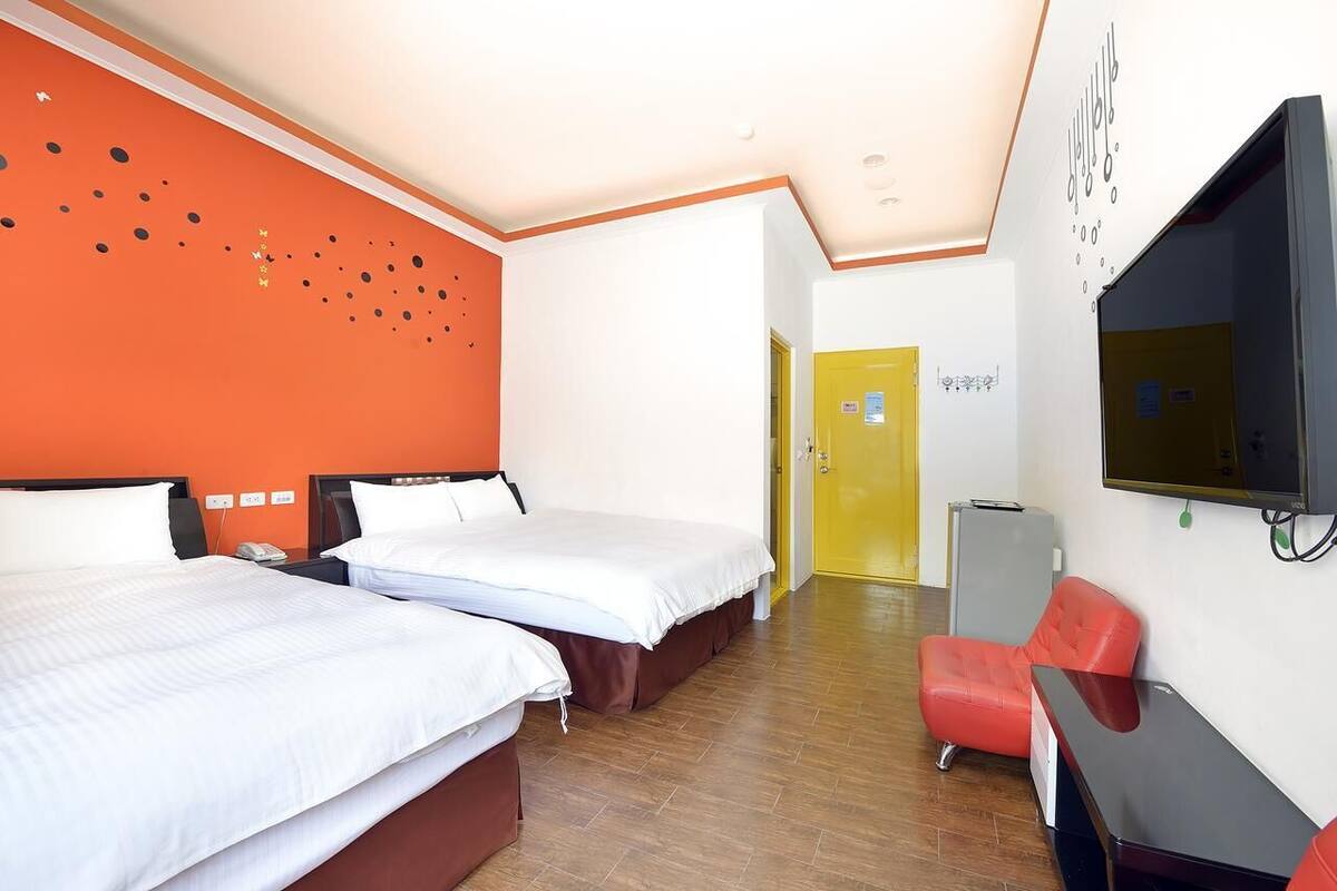 Rideaux occultants, chambres insonorisées, Wi-Fi gratuit, draps fournis