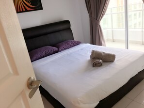 Monolocale, 1 camera da letto | 1 camera, insonorizzazione, ferro/asse da stiro