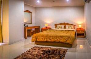 Appartement, 2 chambres | Chambres insonorisées, fer et planche à repasser, Wi-Fi gratuit