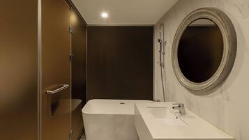 Family Suite Room | Bathroom | Hair dryer, bathrobes, slippers, bidet