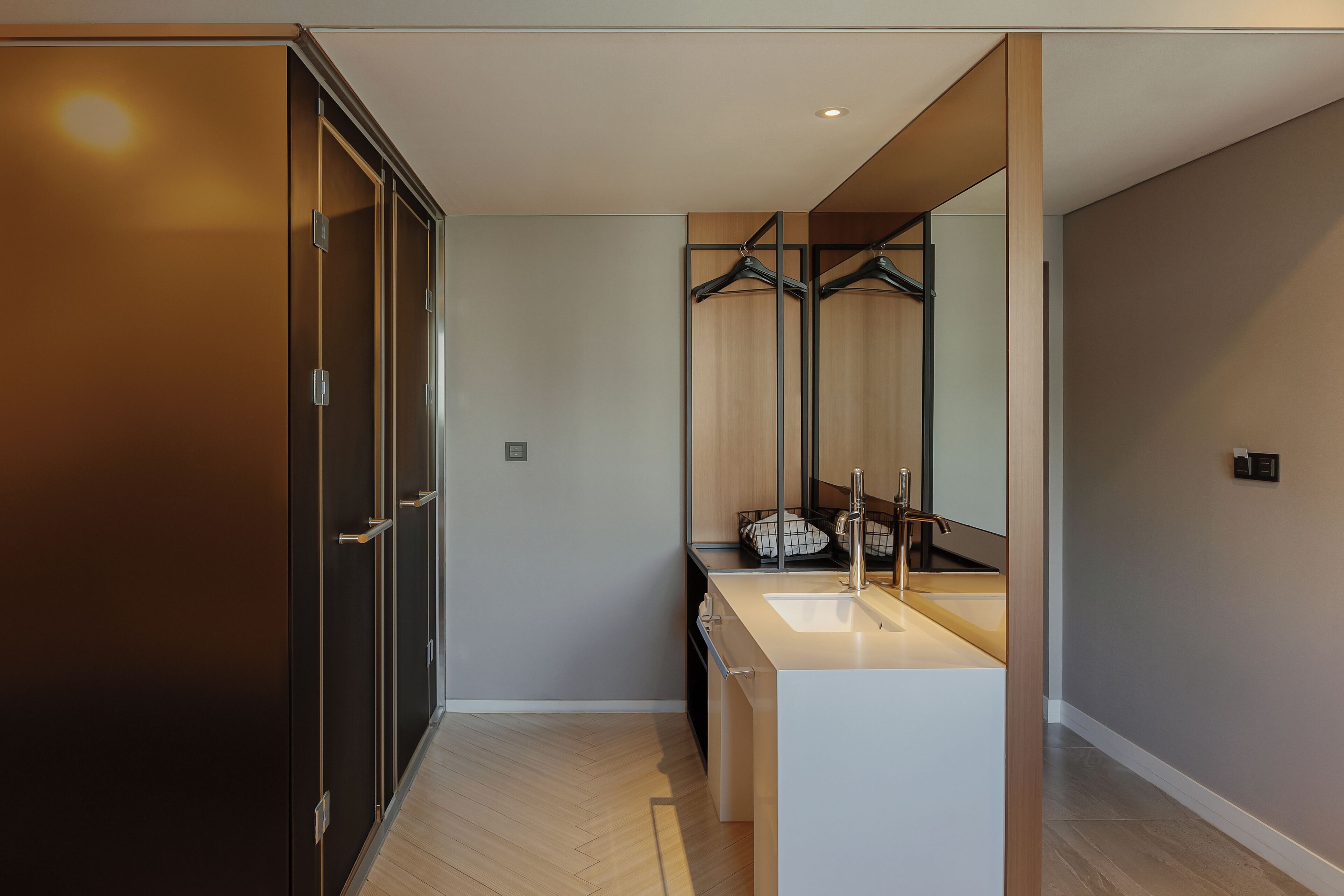 In-room safe, desk, laptop workspace, blackout curtains