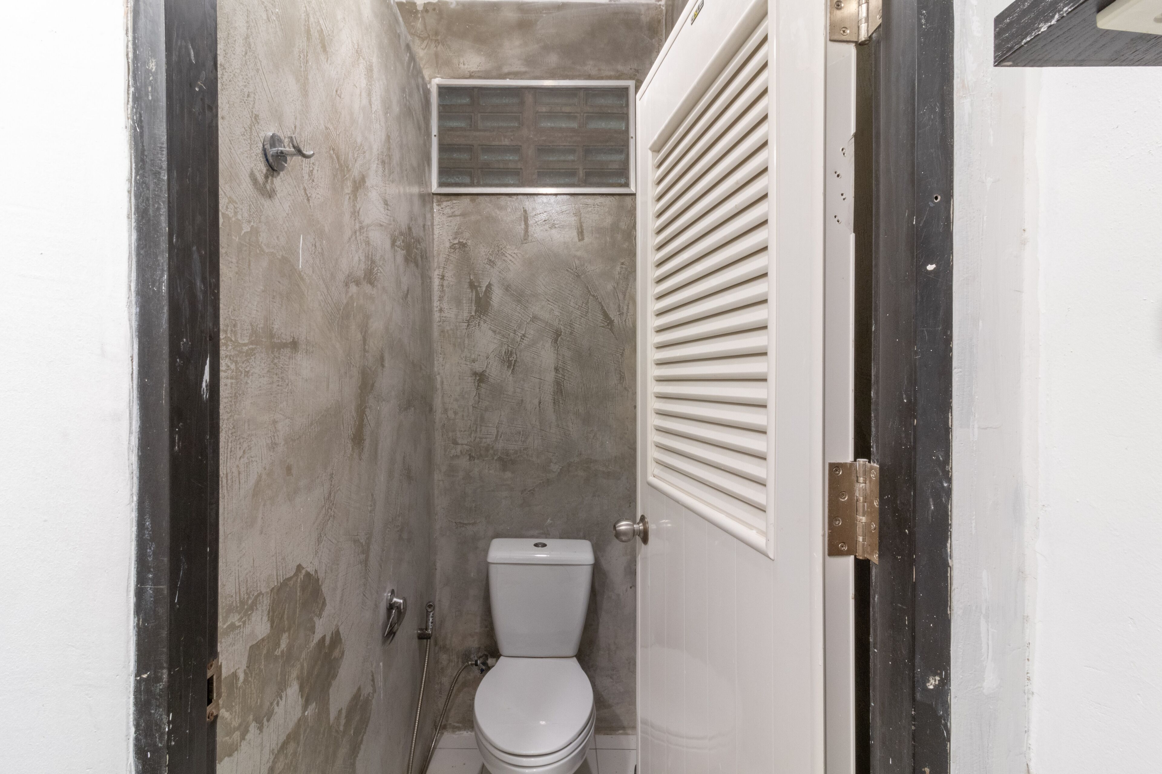 Foto - Beige Poshtels + Netflix