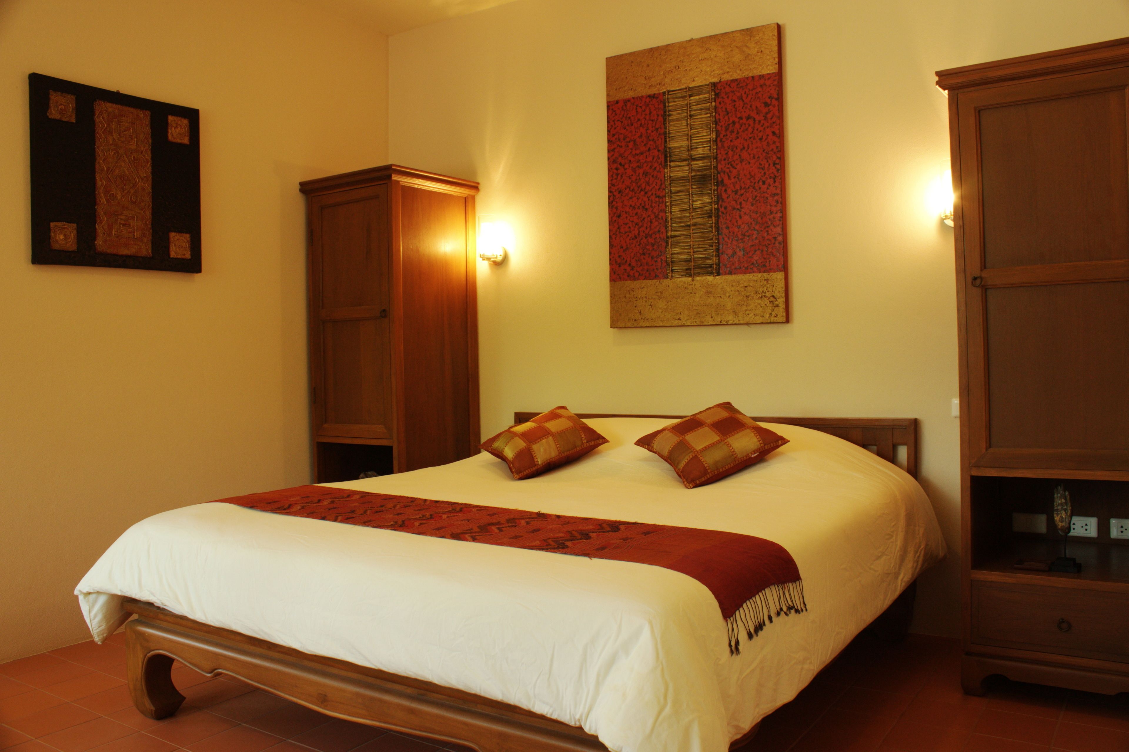 3-Bedrooms Villa | 3 chambres, coffres-forts dans les chambres, bureau