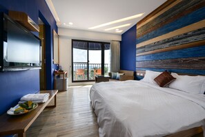 ダブルルーム パーシャル オーシャン ビュー | 遮光カーテン、防音設備、WiFi (無料)、ベッドシーツ