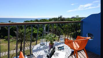 Vierbettzimmer, Meerblick | Balkon