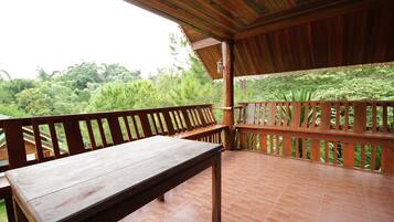 Holiday Home | Terrace/patio