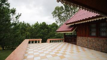 Hiên