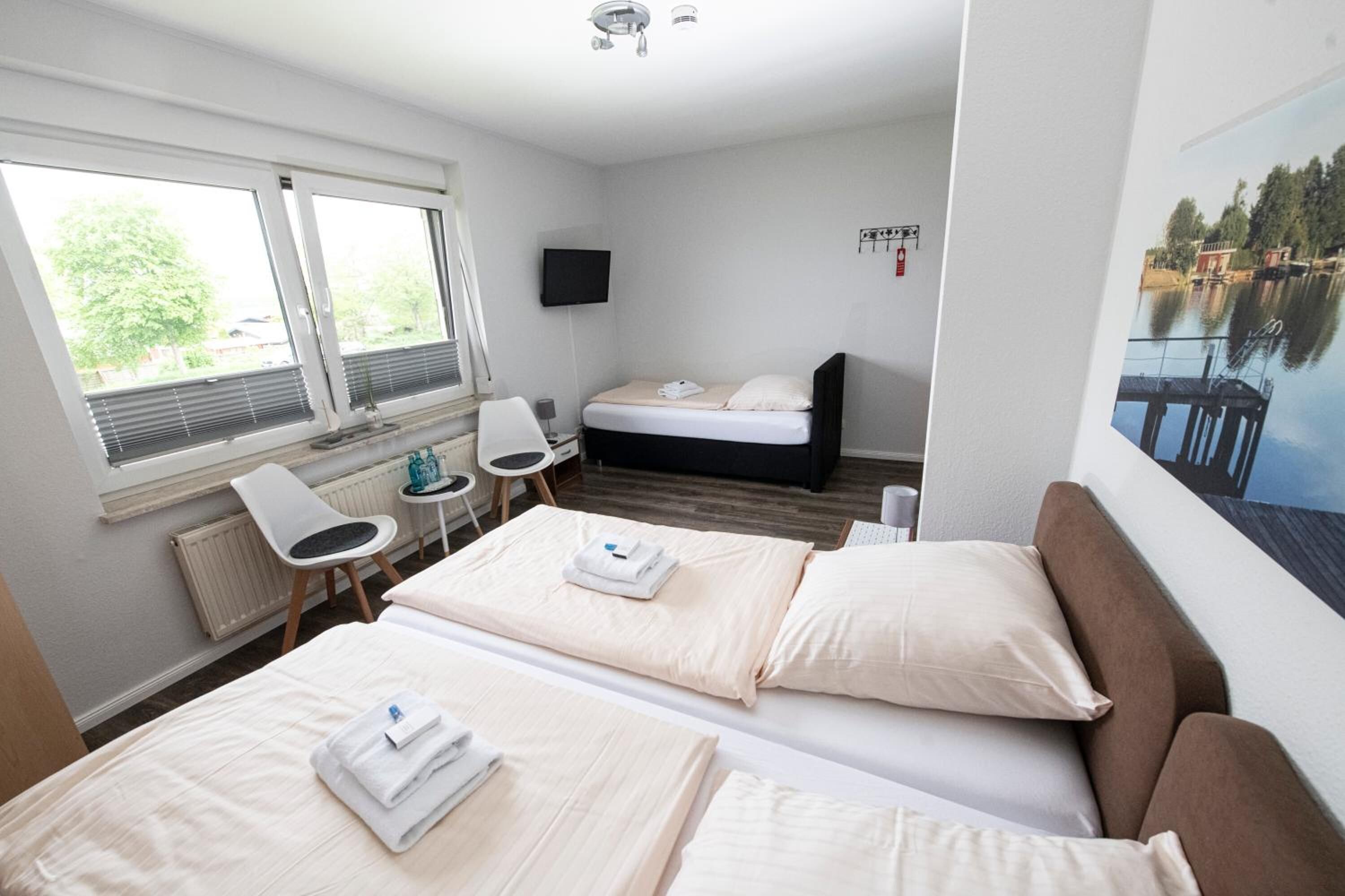 rollaway beds, free wifi, bed sheets, wheelchair access
