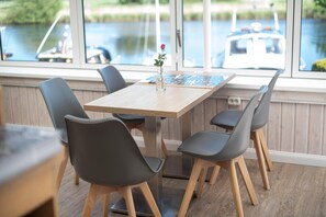 Restaurant - Hotel Zum Alten Fährhaus (Wrohm)