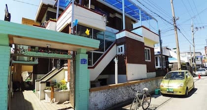 Gangneung Station Guesthouse