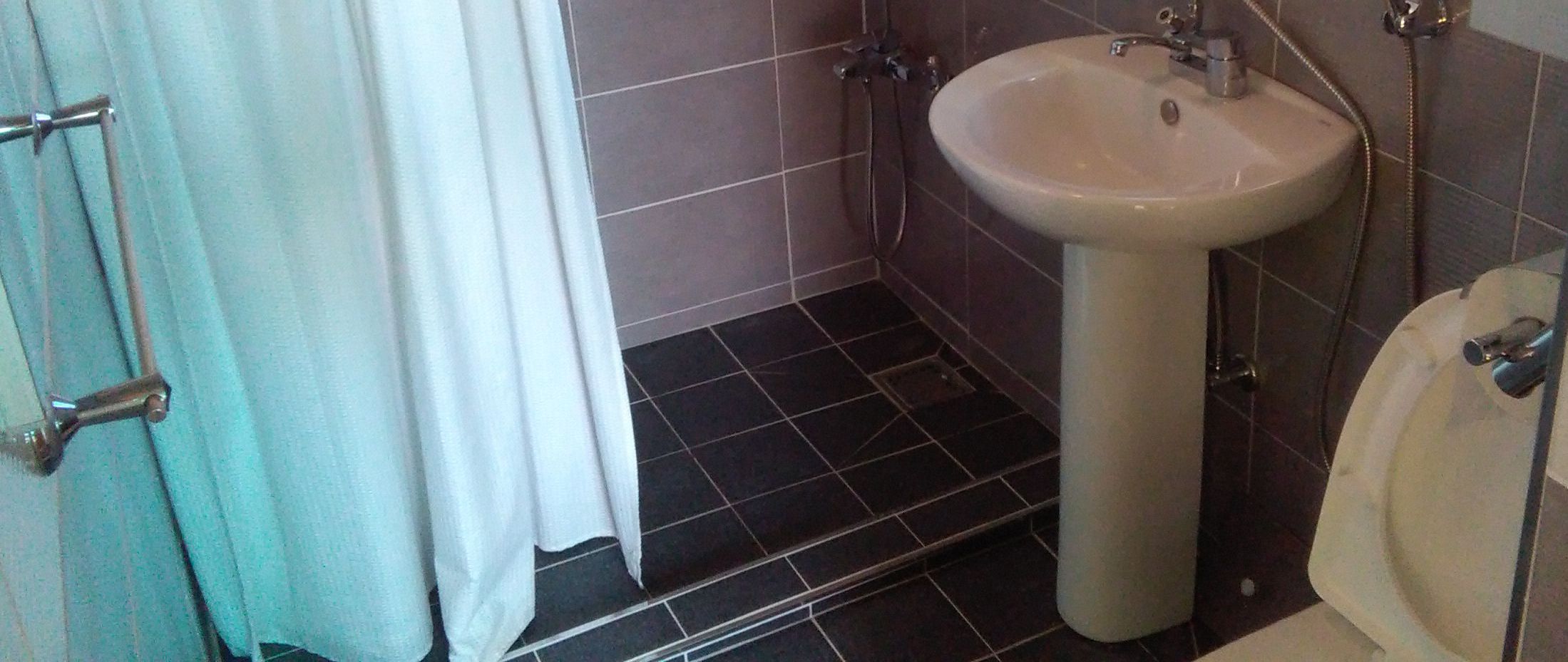 Family Room (Koreans Not Allowed) | Bathroom | Shower, free toiletries