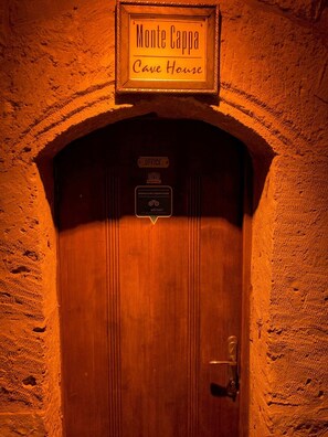 Reception - Monte Cappa Cave House (Ürgüp)