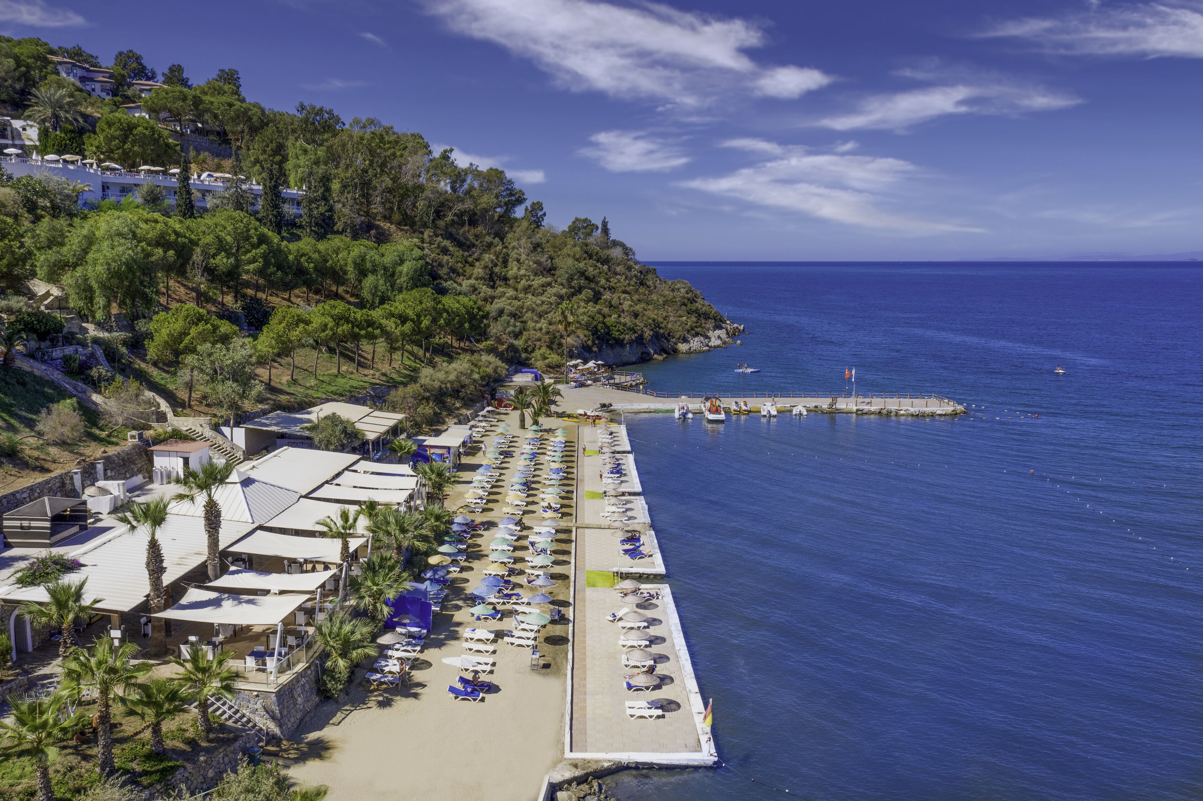 Private beach, sun-loungers, beach umbrellas, 2 beach bars