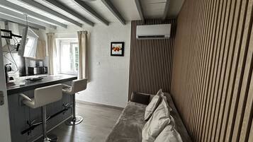 Cottage, Private Bathroom (du Sapin) | Private kitchen | Highchair