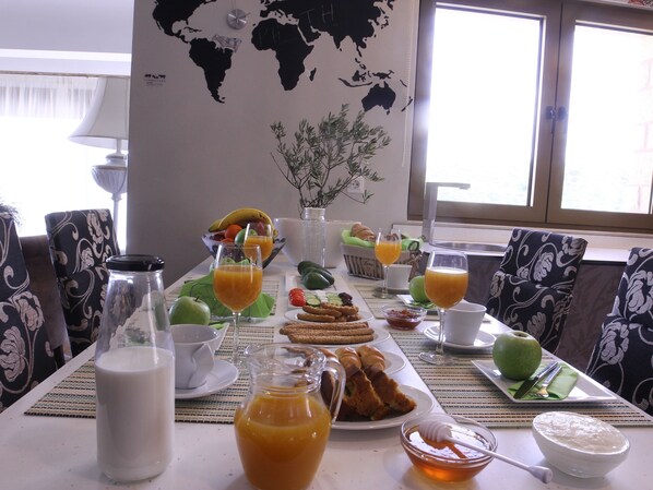 Casa, 5 camere da letto | Pasti in camera