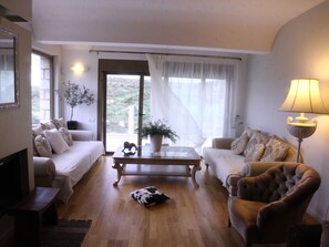 Casa, 5 camere da letto | Soggiorno | TV al plasma