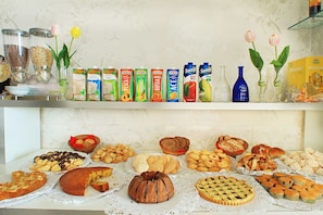 Food and drink - Hotel Ambassador (Grottammare)